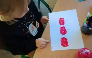 Światowy Dzień Jabłka w przedszkolu 4