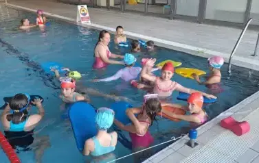 Uczniowie naszej szkoły w projekcie &bdquo;Umiem Pływać&rdquo; 16