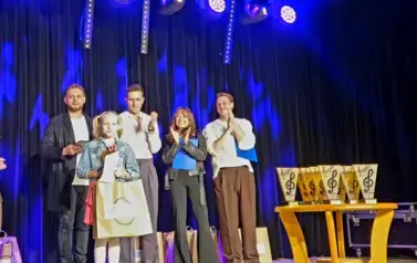 Sukcesy uczni&oacute;w naszej szkoły na XII Festiwalu Wokalno&ndash;Teatralnym &bdquo;Jesienne Spotkania&rdquo; 5