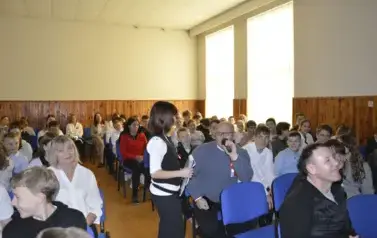 Wsp&oacute;lne świętowanie i patriotyczny występ uczni&oacute;w 7