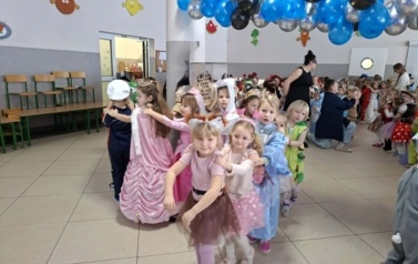 Bal karnawałowy w naszym przedszkolu 73