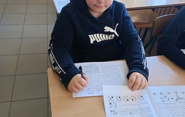 Udział uczni&oacute;w naszej szkoły w konkursie Kangur Matematyczny 2