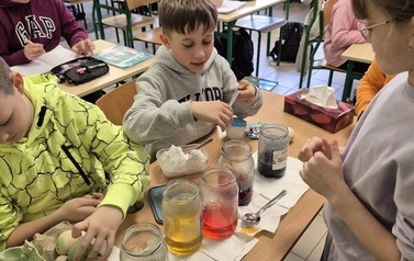 Wielkanocne tradycje w naszej szkole &ndash; relacja z klas 2b i 3b 14