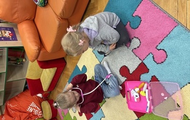Wizyta przedszkolak&oacute;w w Bibliotece 5
