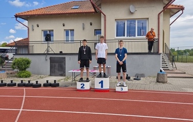 IGRZYSKA  MŁODZIEŻY  SZKOLNEJ  POWIATU  ELBLĄSKIEGO- WIOSENNA  LIGA  LEKKOATLETYCZNA 7