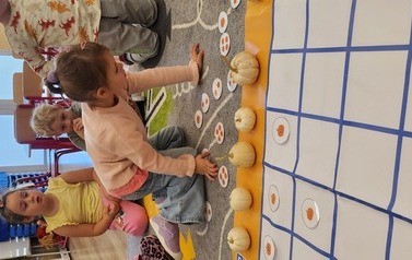 Podsumowanie programu &bdquo;Kodowanie na dywanie&rdquo;  u przedszkolak&oacute;w 8