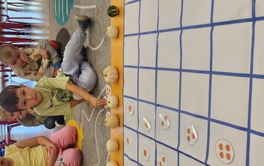 Podsumowanie programu &bdquo;Kodowanie na dywanie&rdquo;  u przedszkolak&oacute;w 11