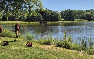 Bezpieczeństwo nad wodą &ndash; cenna lekcja od strażak&oacute;w 18