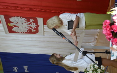 Uroczyste pożegnanie absolwent&oacute;w klas 8a i 8b 37