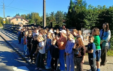 Bezpieczna droga do szkoły &ndash; spotkanie z policjantami 2