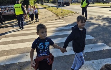 Bezpieczna droga do szkoły &ndash; spotkanie z policjantami 19