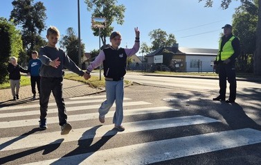 Bezpieczna droga do szkoły &ndash; spotkanie z policjantami 29