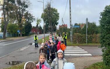 &bdquo;Bezpieczny przedszkolak na drodze &ndash; spotkanie z policjantem&rdquo; 8