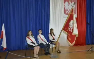 Zakończenie roku szkolnego klas 8a i 8b 4