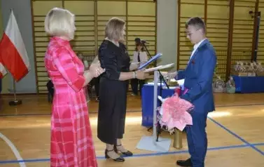 Zakończenie roku szkolnego klas 8a i 8b 16