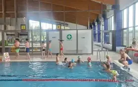Uczniowie naszej szkoły w projekcie &bdquo;Umiem Pływać&rdquo; 10