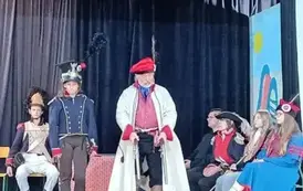 Żywa lekcja historii w naszej szkole 1