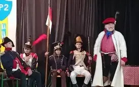 Żywa lekcja historii w naszej szkole 6