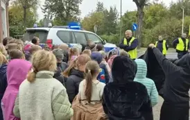 Bezpieczna droga do szkoły &ndash; październikowe spotkania z policjantami 4
