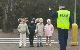 Bezpieczna droga do szkoły &ndash; październikowe spotkania z policjantami 21