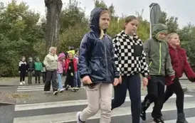 Bezpieczna droga do szkoły &ndash; październikowe spotkania z policjantami 35