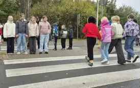 Bezpieczna droga do szkoły &ndash; październikowe spotkania z policjantami 44