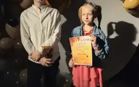 Sukcesy uczni&oacute;w naszej szkoły na XII Festiwalu Wokalno&ndash;Teatralnym &bdquo;Jesienne Spotkania&rdquo; 3