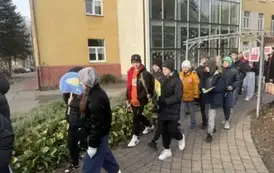 Przemarsz w ramach kampanii Dzieciństwo bez Przemocy 18