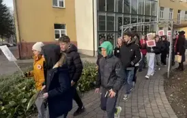 Przemarsz w ramach kampanii Dzieciństwo bez Przemocy 19