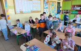 Dzień Kobiet w klasach I-III 22