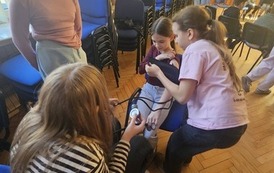 Lekcja, kt&oacute;ra ratuje życie &ndash; pierwsza pomoc w klasie Va 16