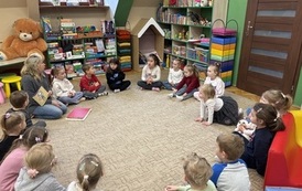 Wizyta przedszkolak&oacute;w w Bibliotece 48