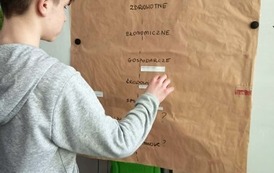 Si&oacute;dmoklasiści stawiają na energię słoneczną 2