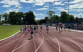 Sprintem do maratonu &ndash; przedszkolaki na stadionie! 35