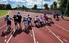 Sprintem do maratonu &ndash; przedszkolaki na stadionie! 37
