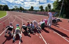 Sprintem do maratonu &ndash; przedszkolaki na stadionie! 42