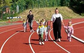 Sprintem do maratonu &ndash; przedszkolaki na stadionie! 66