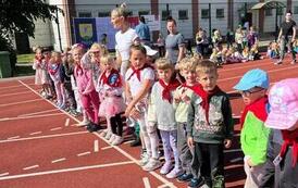 Sprintem do maratonu &ndash; przedszkolaki na stadionie! 73