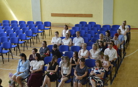 Uroczyste pożegnanie absolwent&oacute;w klas 8a i 8b 14