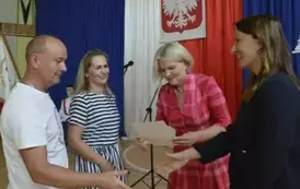 Zakończenie roku szkolnego klas 8a i 8b 64