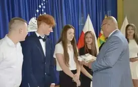 Zakończenie roku szkolnego klas 8a i 8b 72