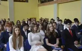 Zakończenie roku szkolnego klas 8a i 8b 78