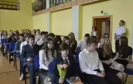 Zakończenie roku szkolnego klas 8a i 8b 79