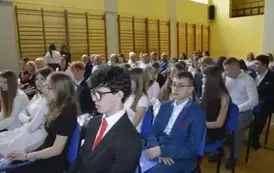 Zakończenie roku szkolnego klas 8a i 8b 81