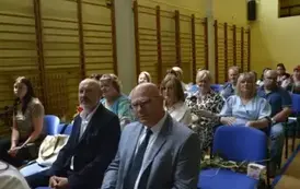 Zakończenie roku szkolnego klas 8a i 8b 84