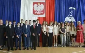 Zakończenie roku szkolnego klas 8a i 8b 85